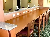 Fairfield Inn & Suites Denton - WiFi