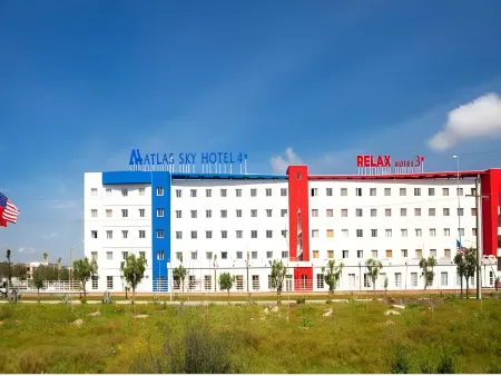 Sky Casa Airport Отели рядом с достопримечательностью «Терминал 2 аэропорта Мухаммед Пятый»