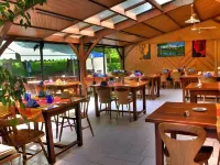 Le Clos Grand Hotels in Mercues