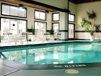 Courtyard Lansing - Pools