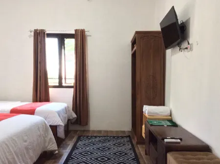 RedDoorz Syariah Near Sleman City Hall 4 Отели в г. Sleman