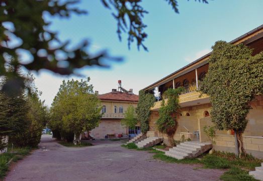 아카르 호텔 이라라