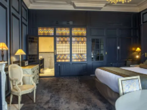 Best Western le Cheval Blanc Hotels in Honfleur