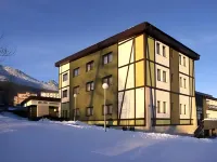 Apartmanovy Dom Familia Smokovec Hotels near Evangelic church