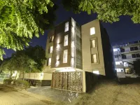 Saltstayz Select - Galleria Market & Golf Course Road โรงแรมใกล้อินดีโก