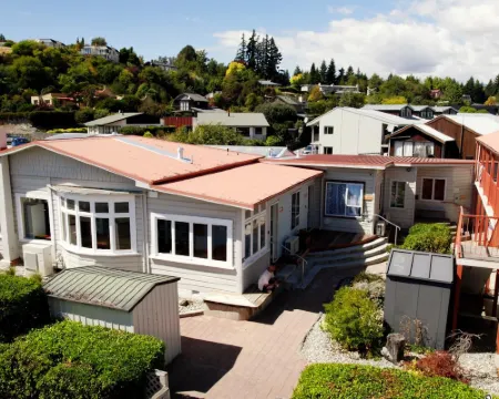 Adventure Wanaka Hostel Hotels in Wanaka