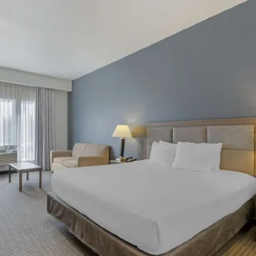 Best Western Plus Peppertree Nampa Civic Center Inn Hotels near Ford Idaho Center