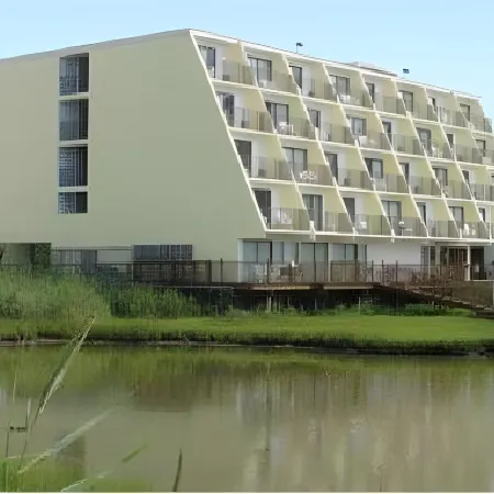Sea Bay Hotel