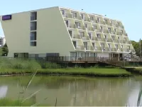 Sea Bay Hotel