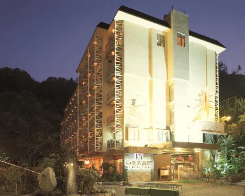 Ku Kuan Hotspring Hotel Hotels near Guguan