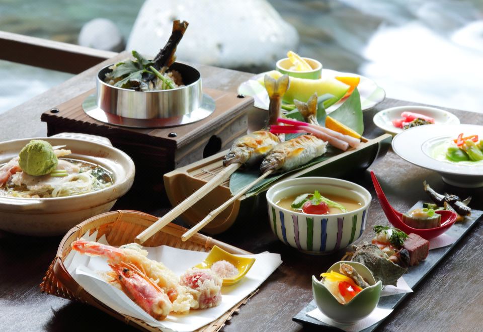 1. 타추타 료칸..