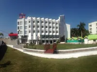 Hotel Lake View Hotels in Saputara