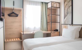 Brit Hotel Blois - le Préma