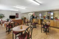 Econo Lodge & Suites Southern Pines Hotels in Aberdeen