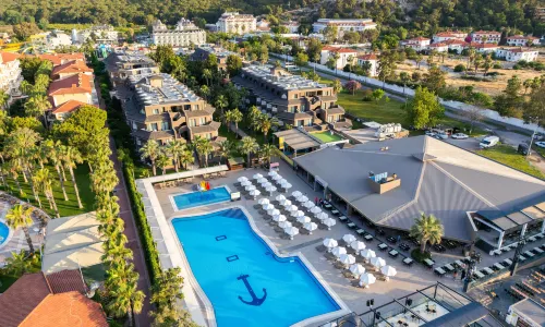Sailor's Beach Club