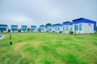 Seaborne Beach Resort فنادق في Manjakuppam