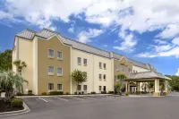 Comfort Suites at the University Hotels in Conway