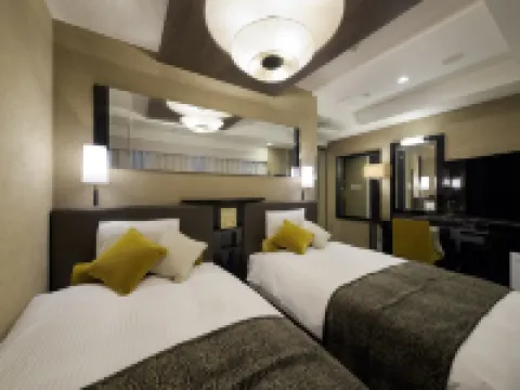 APA Hotel Shinjuku-Kabukicho Tower Hotel di Tokyo