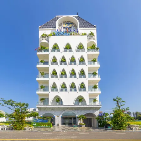 Tiffany Hotel & Restaurant