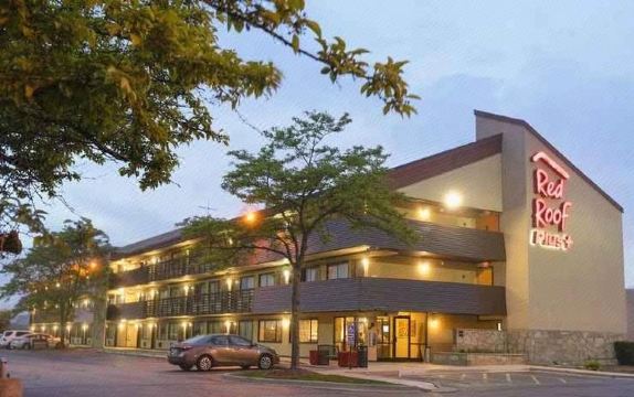 슈퍼 8 바이 윈덤 디어필드 - 노스브룩 룸