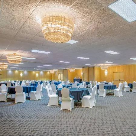 Days Inn by Wyndham Sudbury & Conference Centre