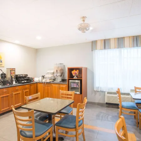 Days Inn by Wyndham Watertown Fort Drum