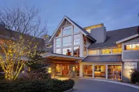 The Chrysalis Inn & Spa Bellingham, A Curio Collection Hotels near Whatcom Community College