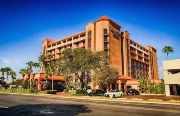 邁克艾倫希爾頓逸林套房酒店