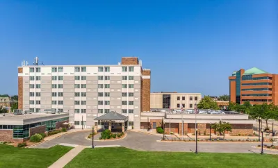 DoubleTree by Hilton Neenah Hôtels à : Neenah