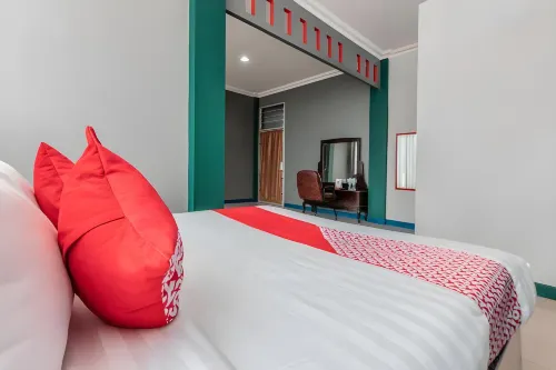 Puspita Homestay Mitra RedDoorz Hotels in Pondok Melati