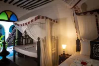 Hibiscus Triple room