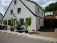 Gasthaus - Pension am Buchberg Hôtels à proximité de : Hexenfelsen