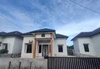 Marwan Homestay Hotel dekat Taman bunga lampeuneurut