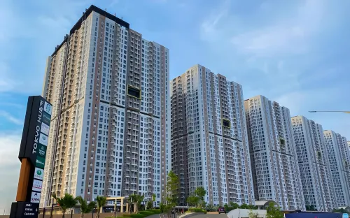 Lovely Comfy 2BR Tokyo Riverside PIK 2 By Travelio Hotels in Kosambi