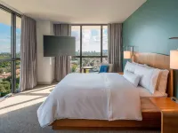 Element Fort Lauderdale Downtown Hotels near Revolution Live