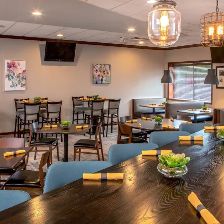 Four Points by Sheraton Kalamazoo