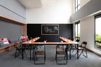 Moxy Bandung
