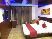 Honeyberg Resort Hotels near Leo Splash
