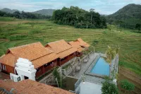 The Swantari by ARBA Hotel dekat Goa Kiskendo