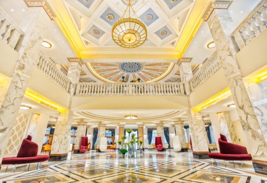 더 빌트모어 호텔 트빌리시 내부 시설