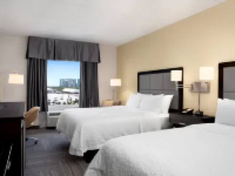 Hampton Inn Hallandale Beach-Aventura Hotels in Hallandale Beach