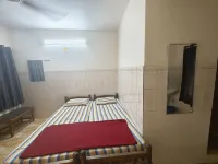 Yamuna Vihar Tourist Home Hotels in Kollur
