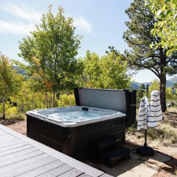 Little Topsey Modern Mountain Cabin  - Custom Home - Hot Tub - Mountain Views