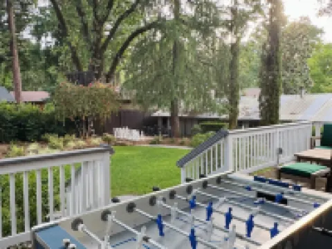 Sonoma Luxury, Enchanting Sonoma Home, Walkable to the Square, Sleeps 10 Hotels in Sonoma