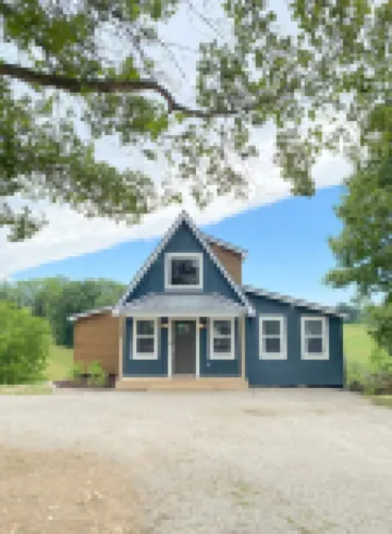 Family Cabin with Pond Near Branson