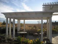 Cozy Cottage overlooking Bitterroot Valley, private setting east of Victor