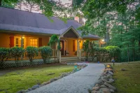 Bear Crossing-Private home-Hot Tub-Games-Cozy فنادق في هيلين