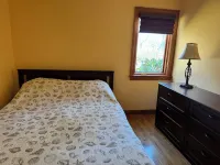 Charming Cape Cod house in Dennis Massachusetts. Pets Friendly!