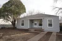 Cozy Cottage next to MSU Texas, centrally located! Hotel dekat Akin Auditorium