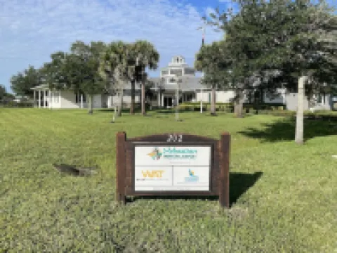 Coastal Charmer in the Sebastian Highlands